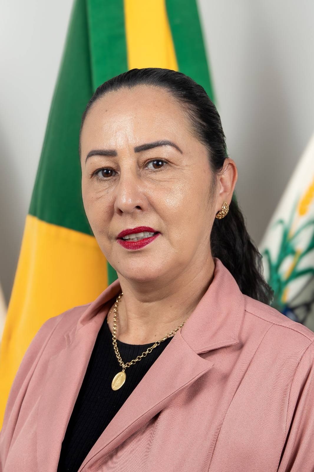 Ver. Tereza Moreira - presidente