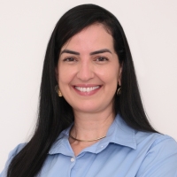 Ver(a). Adriana Nabhan