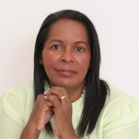 Ver(a). Simone Gomes