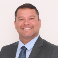 Ver. Mauricio Helpis